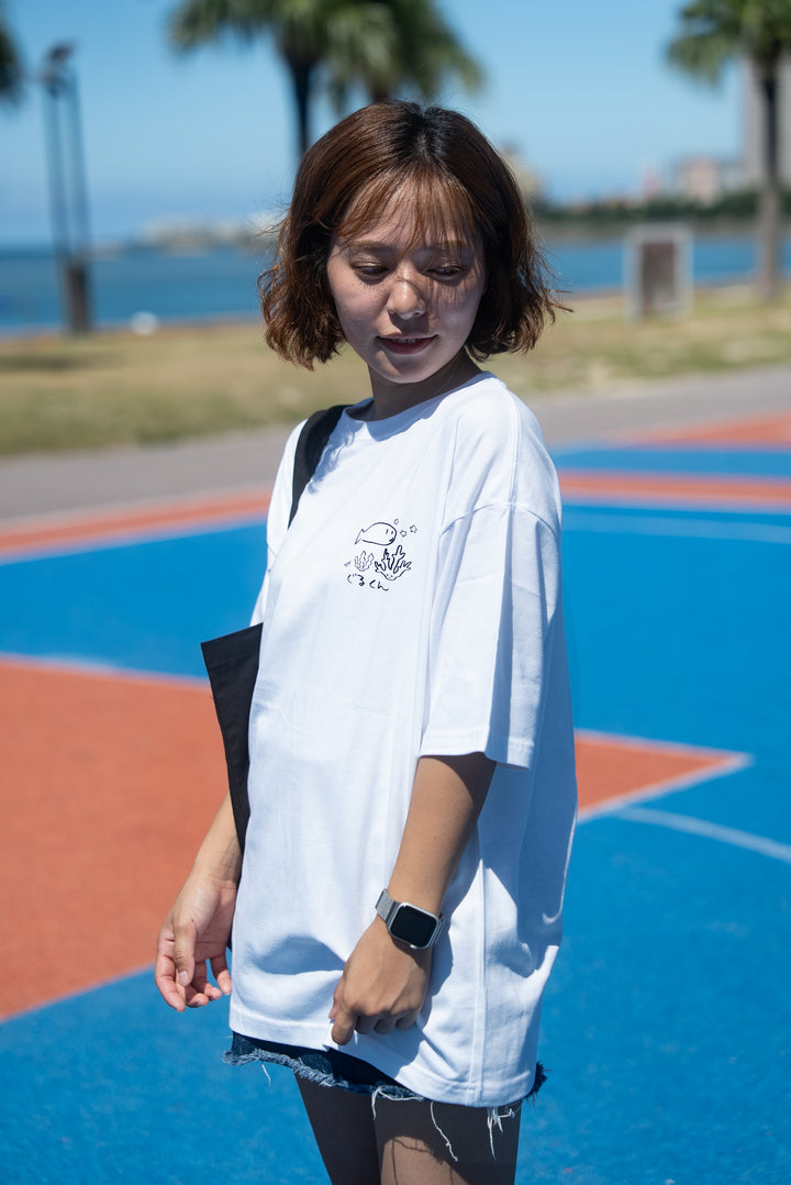 ぐるくんワンポイントTシャツ – 国際通り商店街 公式オンラインショップ
